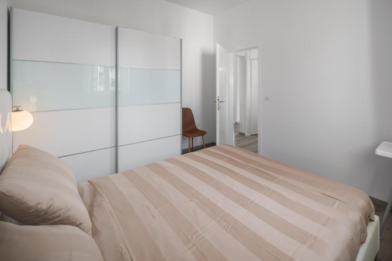 Apartment Adria Premium Пореч Екстериор снимка
