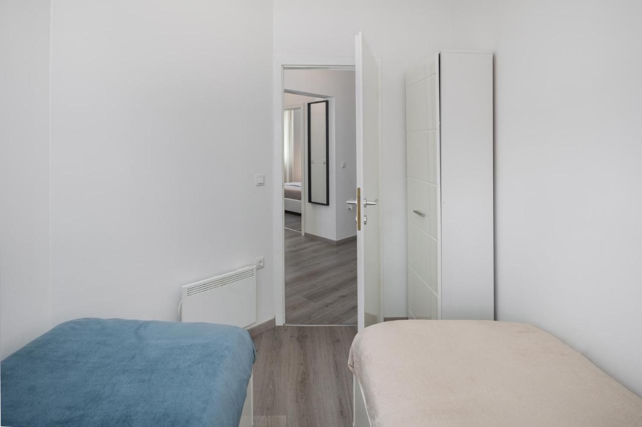 Apartment Adria Premium Пореч Екстериор снимка